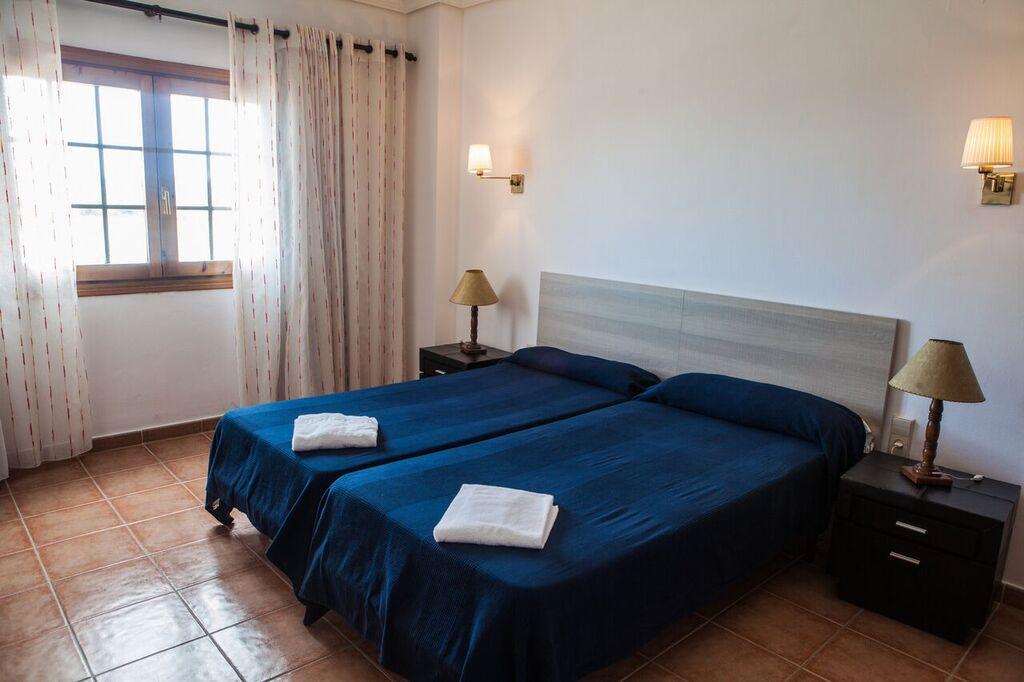 Apartamentos Turisticos Bahia Sur Сан Фернандо Экстерьер фото